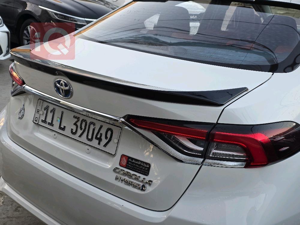 تۆیۆتا کۆرۆلا